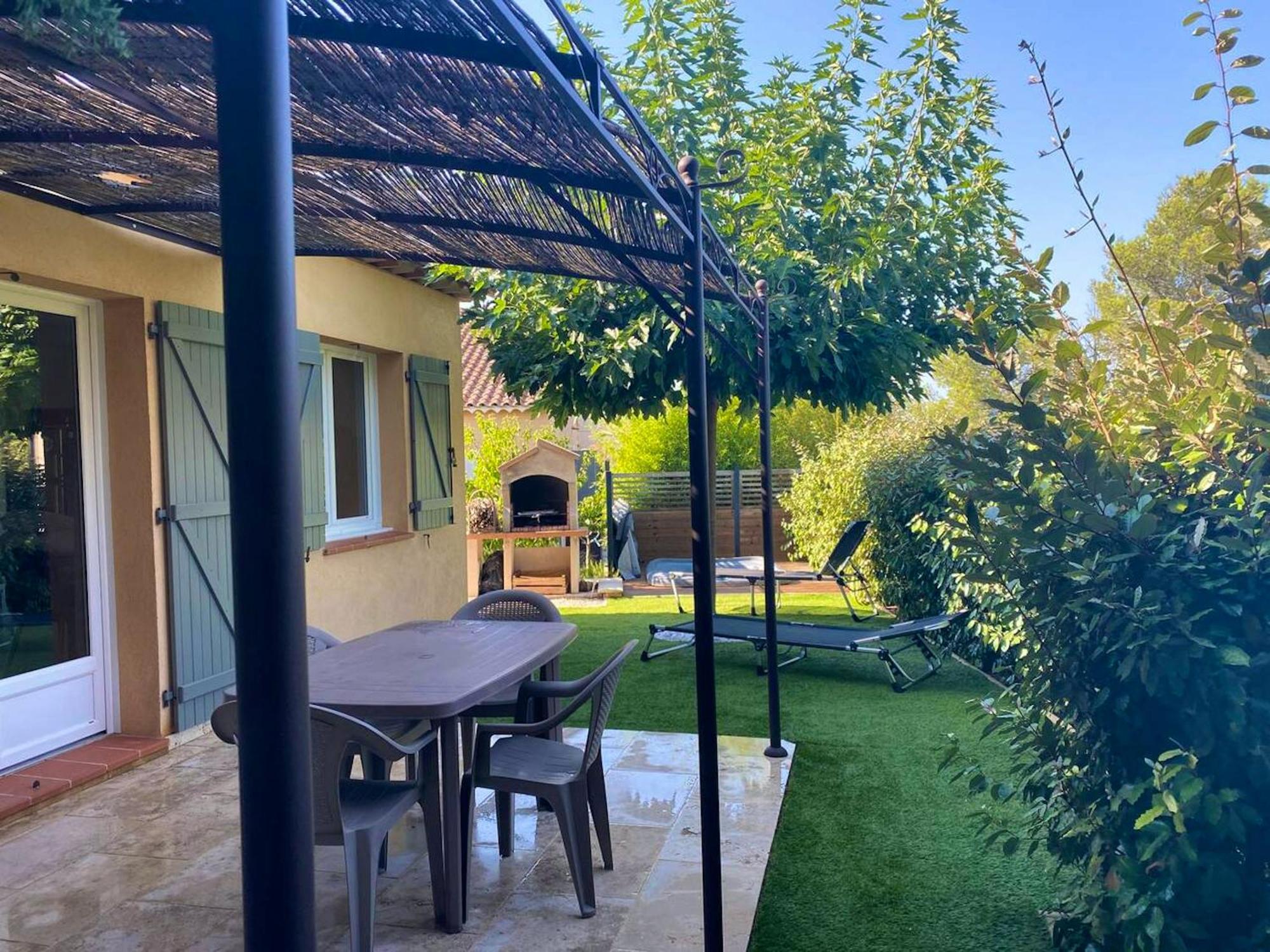 Villa D'Une Chambre Avec Piscine Privee Terrasse Et Wifi A Puget Sur Argens Kültér fotó